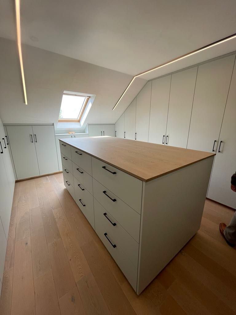 Op maat gemaakte kast door Schrijnwerken Verbrugghe