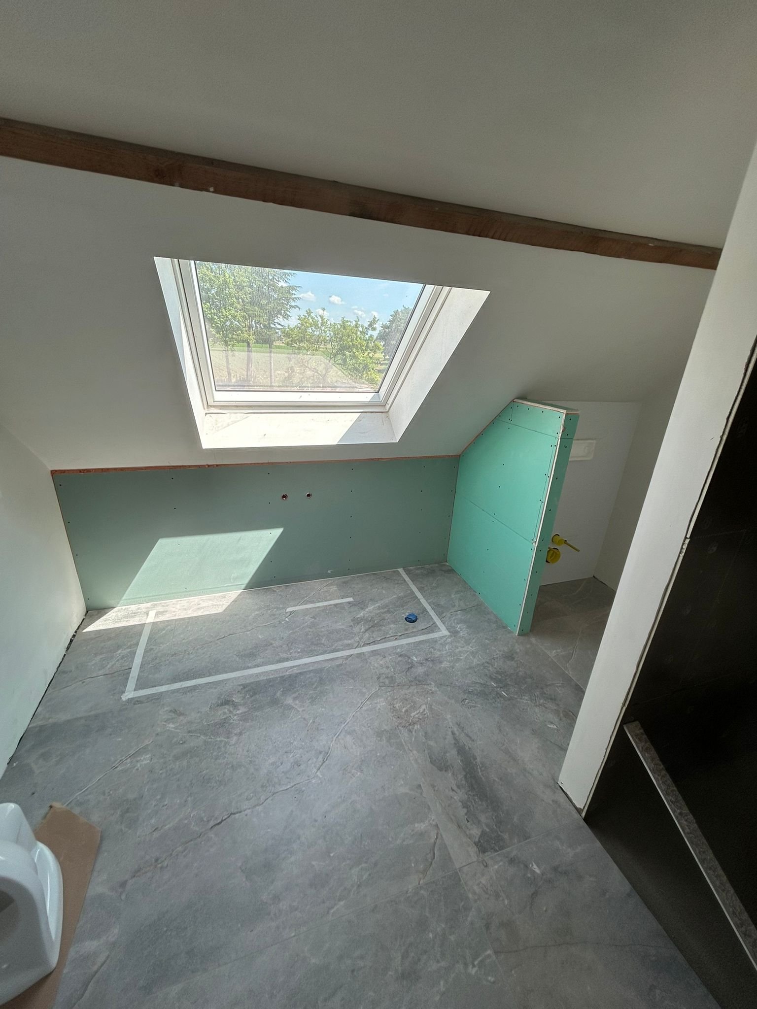 Plaatsen van maatkasten door Verbrugghe